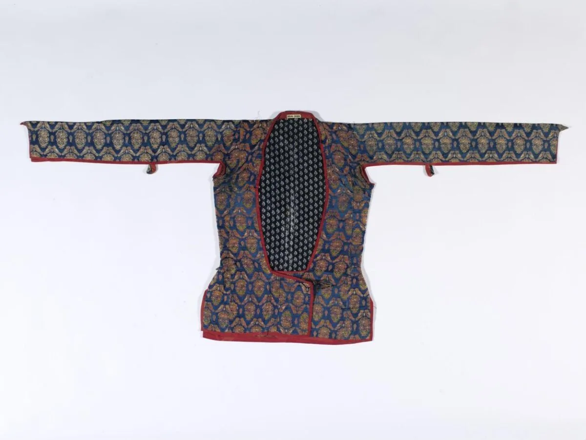 Jacket — تصویر رکورد موزهٔ ویکتوریا و آلبرت