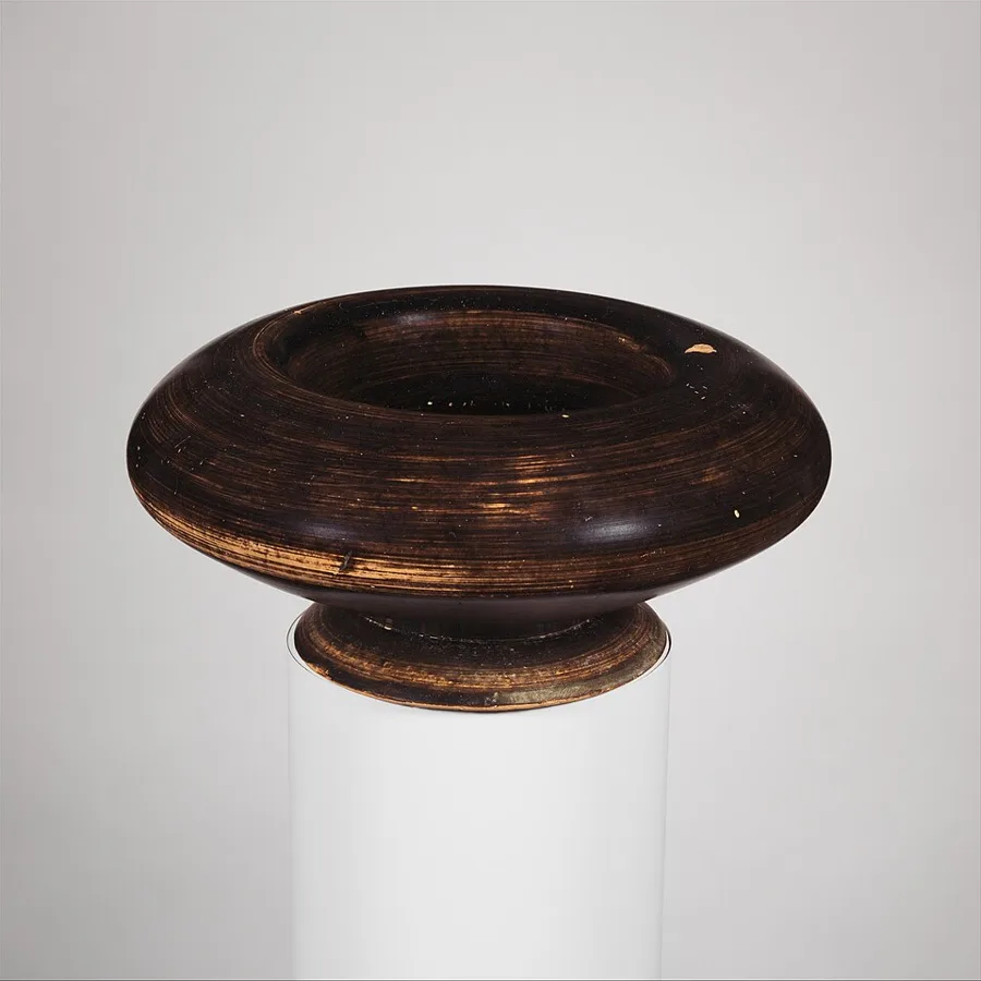 Terracotta plemochoe (vase for perfume) — تصویر رکورد ویکیداده