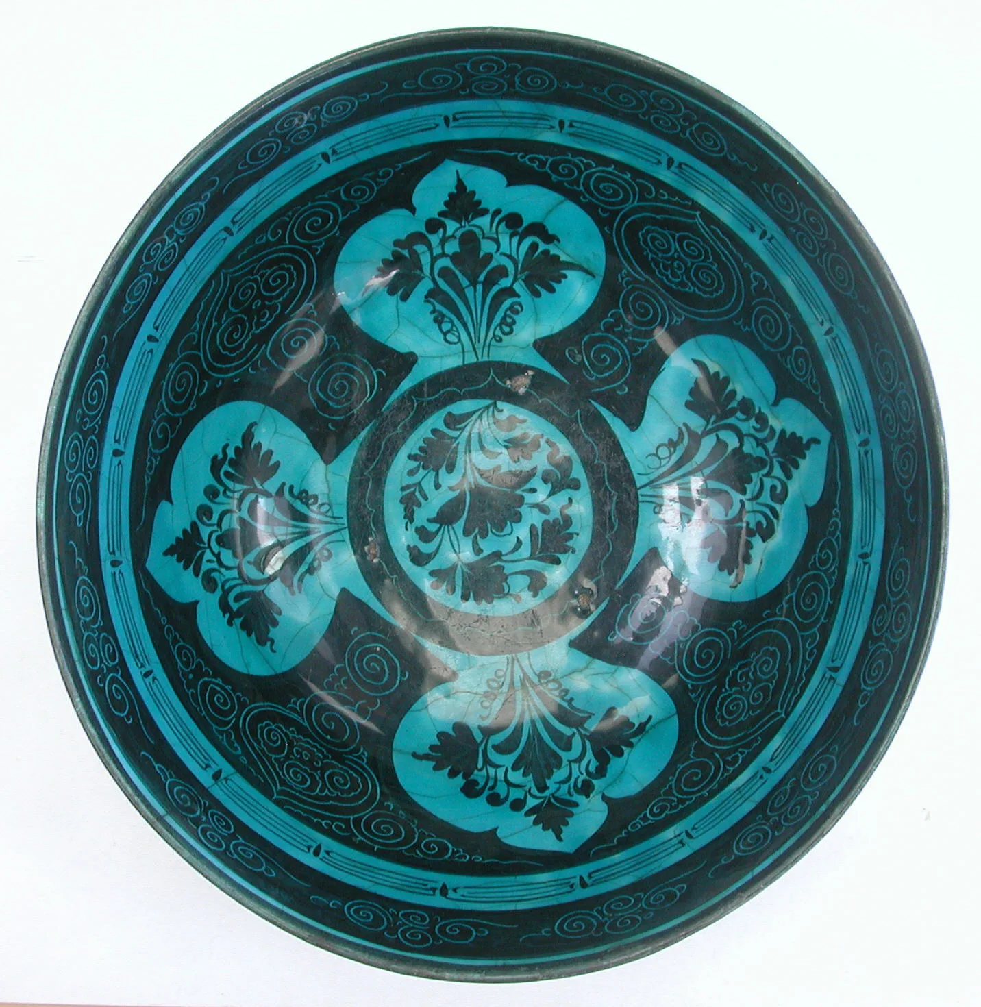 Bowl — تصویر رکورد موزهٔ متروپولیتن (دسترسی آزاد)