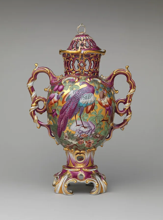 Perfume vase — تصویر رکورد ویکیداده