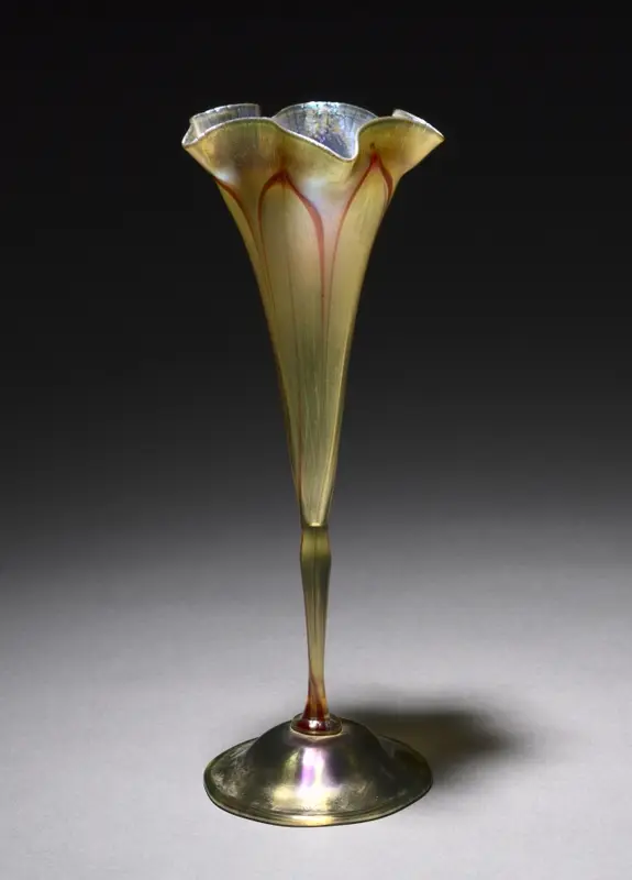 Vase — تصویر رکورد موزهٔ هنر کلیولند (دسترسی آزاد)