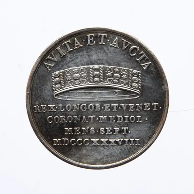 Medalie (jeton) dedicată încoronării lui Ferdinand al V-lea ca rege al Lombardiei și Veneției — تصویر رکورد یوروپیانا — شمارهٔ رکورد b21e d6c947d7d845