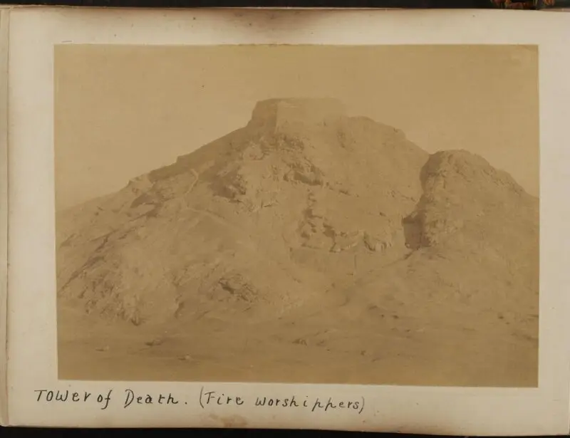 Photograph: C.R. Smith Archive — تصویر رکورد موزهٔ ویکتوریا و آلبرت — شمارهٔ رکورد E.339:55-2010