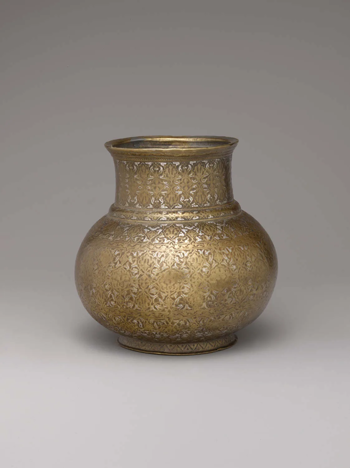 Inlaid Ewer — تصویر رکورد موزهٔ متروپولیتن (دسترسی آزاد)