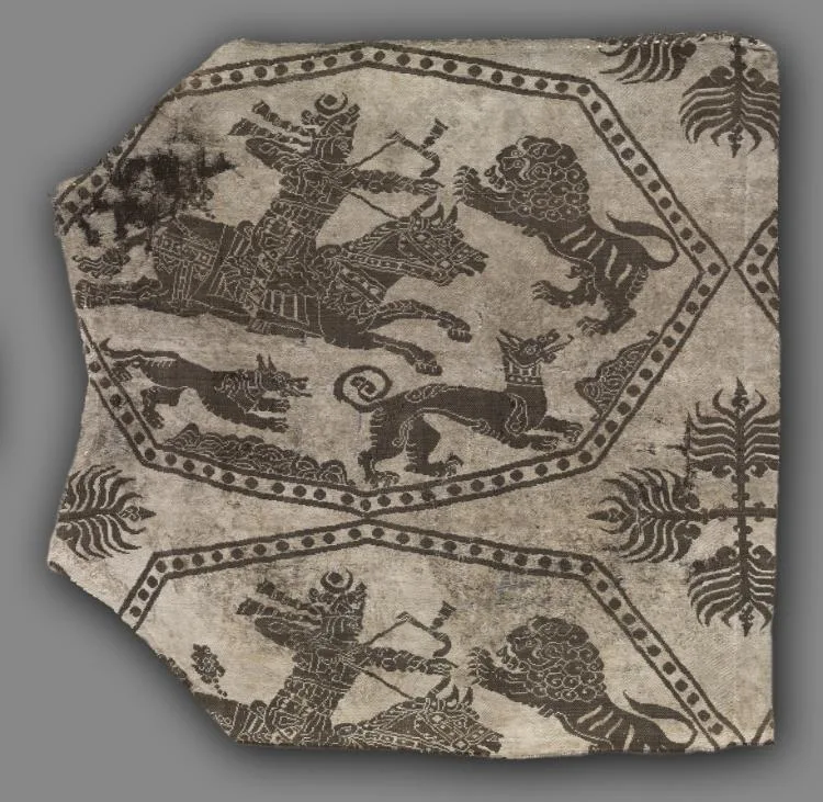 Fragment of a Caftan — تصویر رکورد موزهٔ هنر کلیولند (دسترسی آزاد)