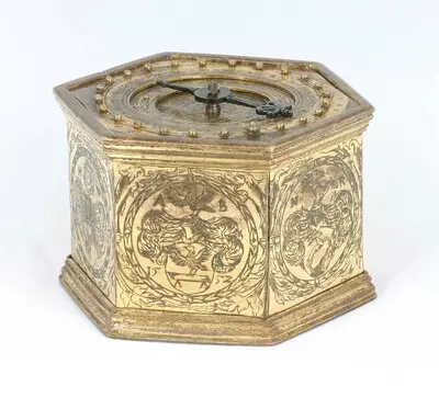 Reiseuhr mit Etui, Werk mit Löffelunruh und Schweineborste, Punze: VW, wohl Breslau, 1552 — تصویر رکورد یوروپیانا