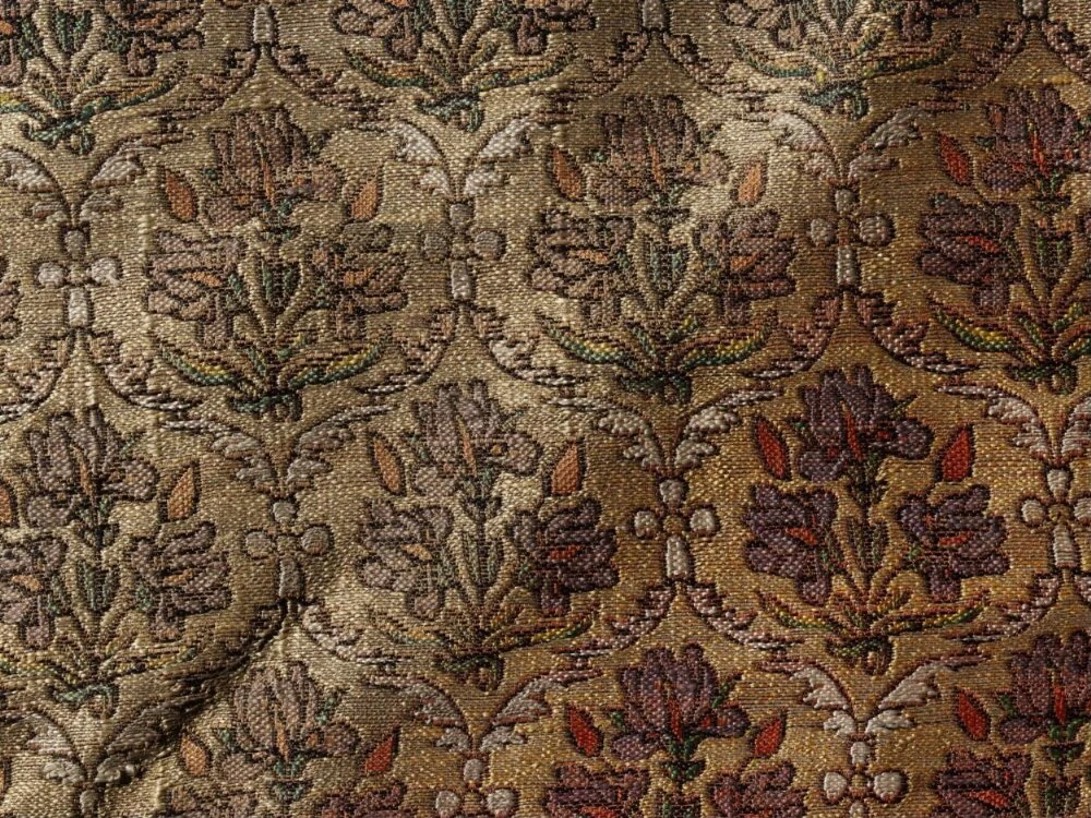 نمای تکمیلی همان اثر — شمارهٔ اموال 731-1884