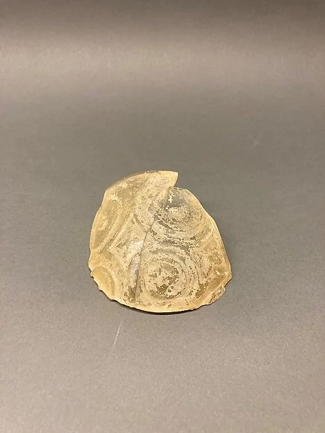 Fragment of a Beaker — تصویر رکورد موزهٔ متروپولیتن (دسترسی آزاد)