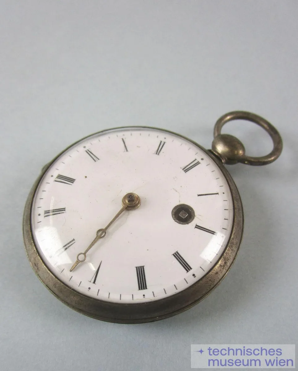 Taschenuhr - Silbergehäuse, Rückendeckel graviert, Spindelwerk — تصویر رکورد یوروپیانا