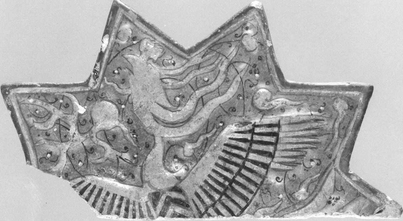 قطعه کاشی ستارهای — نمای تکمیلی ثبتشده در رکورد موزه