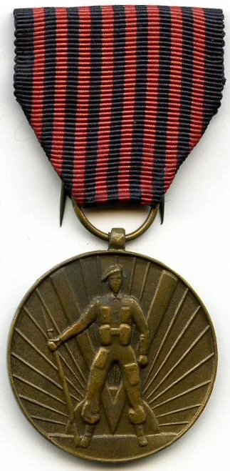 Volunteer's Medal 1940–1945 — تصویر رکورد ویکیداده