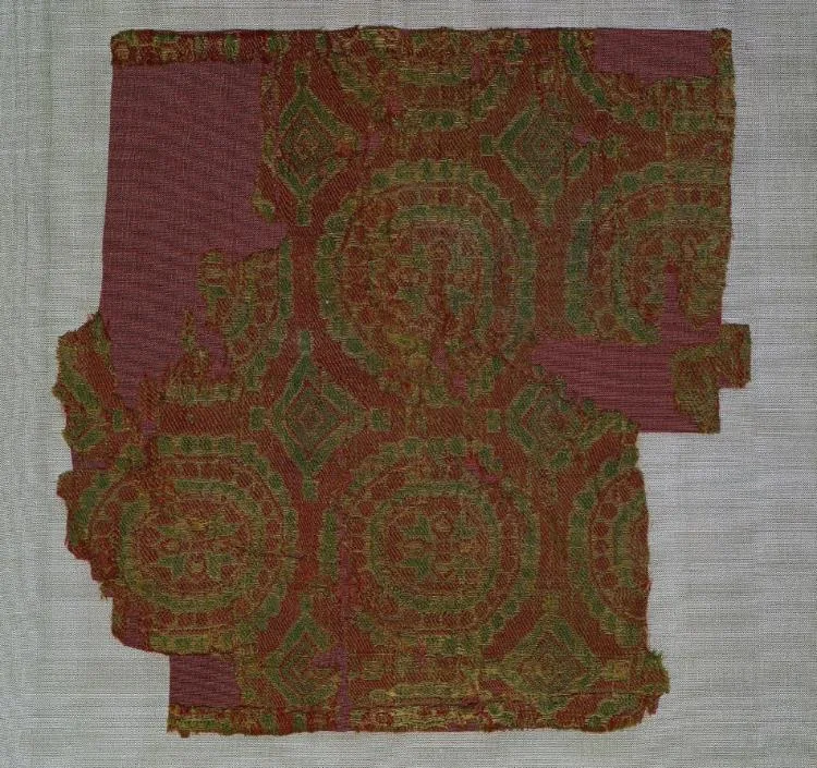 Samite with roundels of rosettes — تصویر رکورد موزهٔ هنر کلیولند (دسترسی آزاد)