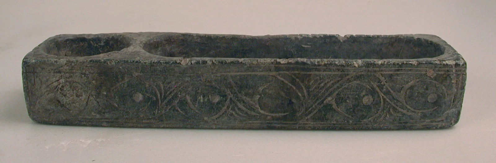 Penbox with Inkwell — تصویر رکورد موزهٔ متروپولیتن (دسترسی آزاد)