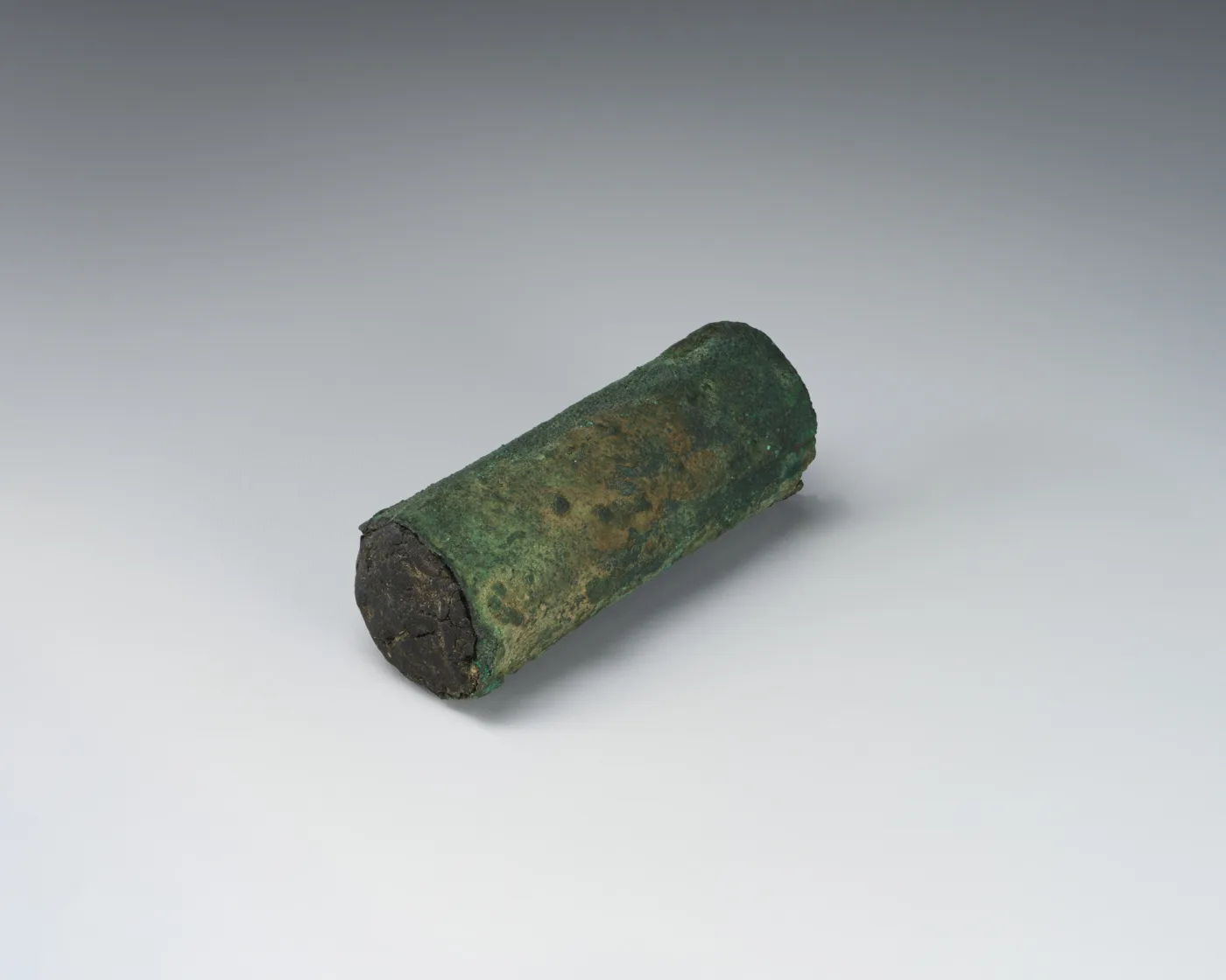 Amulet case — تصویر رکورد موزهٔ متروپولیتن (دسترسی آزاد)