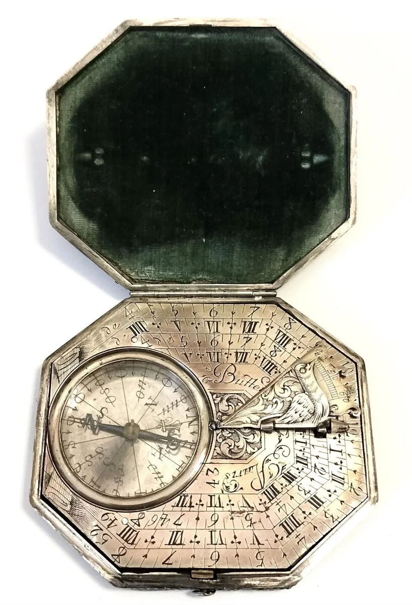 Butterfield dial — تصویر رکورد موزهٔ ویکتوریا و آلبرت