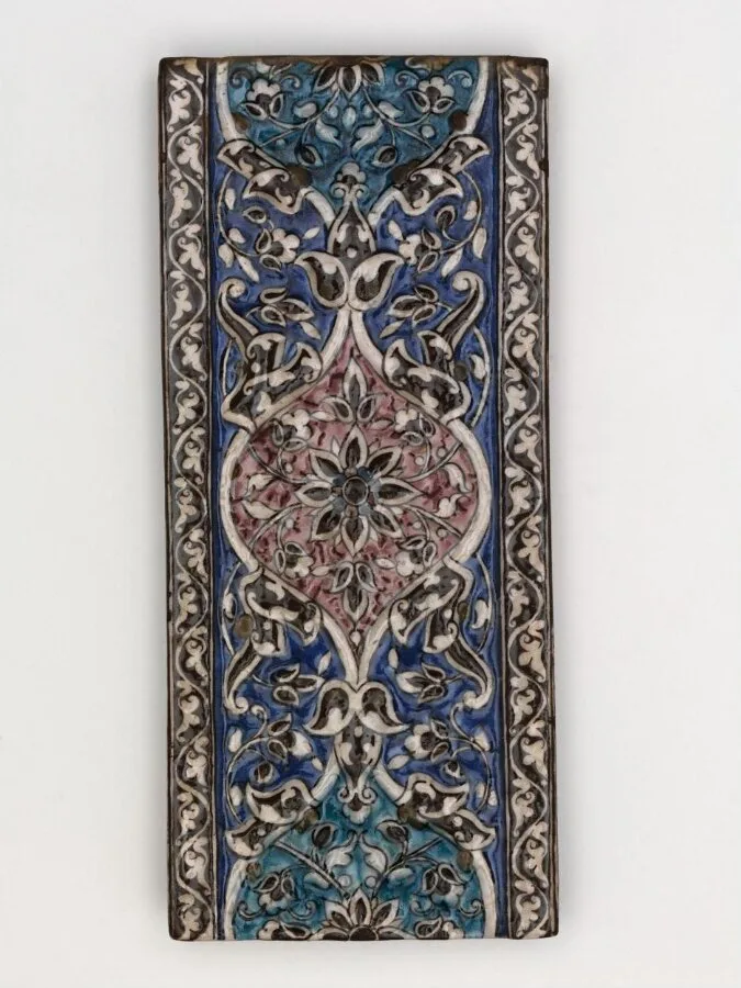 Tile — تصویر رکورد موزهٔ ویکتوریا و آلبرت — شمارهٔ رکورد 522:9-1889