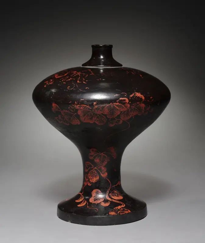 Sake Flask — تصویر رکورد موزهٔ هنر کلیولند (دسترسی آزاد) — شمارهٔ رکورد 1991.47.2