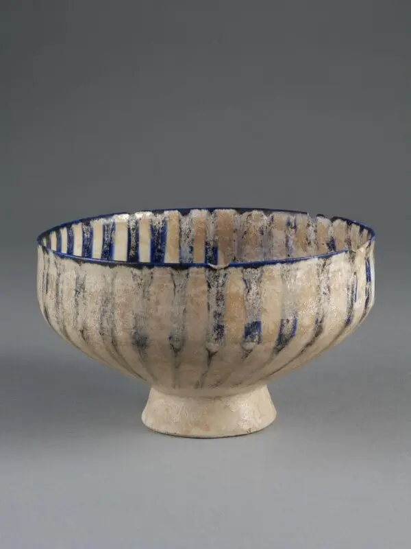 Bowl — تصویر رکورد موزهٔ ویکتوریا و آلبرت