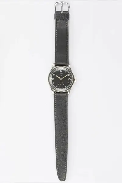 Armbanduhr IWC Mark X, Schaffhausen, um 1945 — تصویر رکورد یوروپیانا