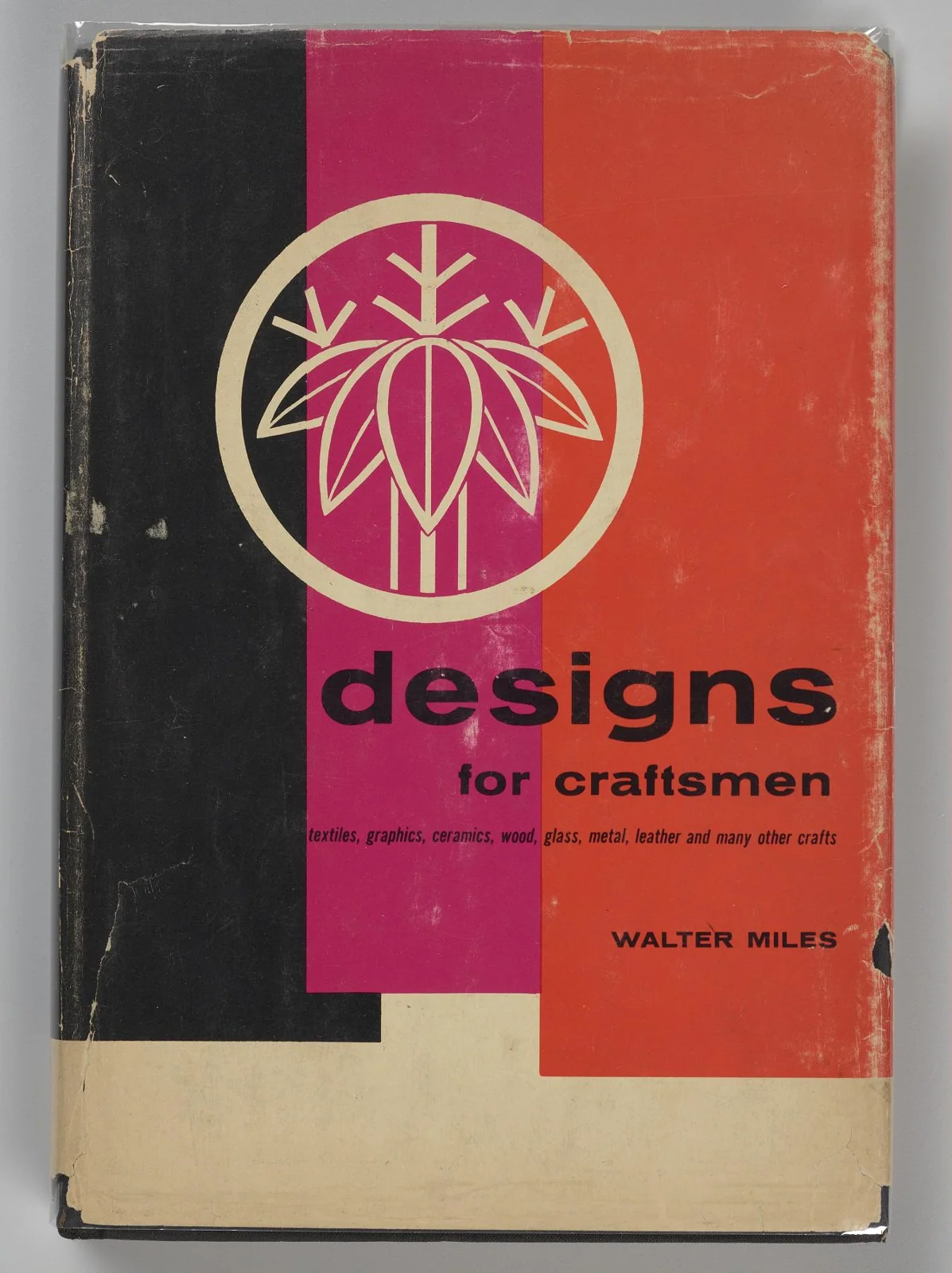 طراحیهایی برای صنعتگران (Designs for Craftsmen) — عکس رکورد موزهٔ ملی تاریخ و فرهنگ آفریقاییـآمریکایی (اسمیتسونیان)