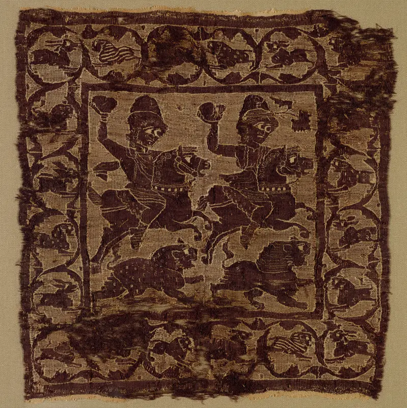 Ornamental Square from a Tunic — تصویر رکورد موزهٔ هنر کلیولند (دسترسی آزاد)