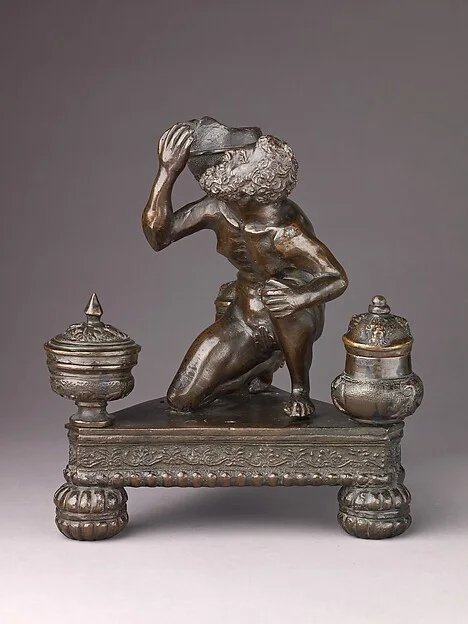 Inkwell in the Form of Atlas Holding a Globe — تصویر رکورد موزهٔ متروپولیتن (دسترسی آزاد)