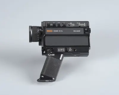 Projector - FILMCAMERA Eumig - A — تصویر رکورد یوروپیانا