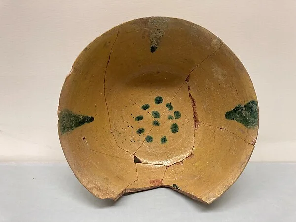 Bowl — تصویر رکورد موزهٔ متروپولیتن (دسترسی آزاد)