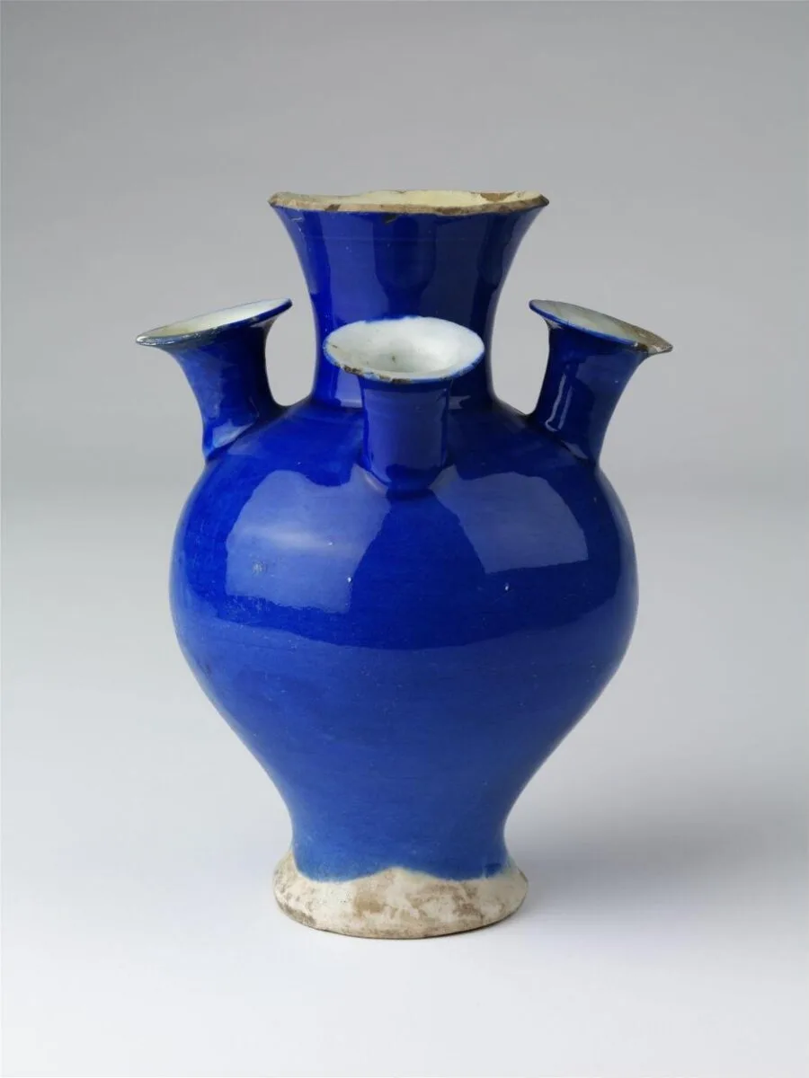 Vase — تصویر رکورد موزهٔ ویکتوریا و آلبرت