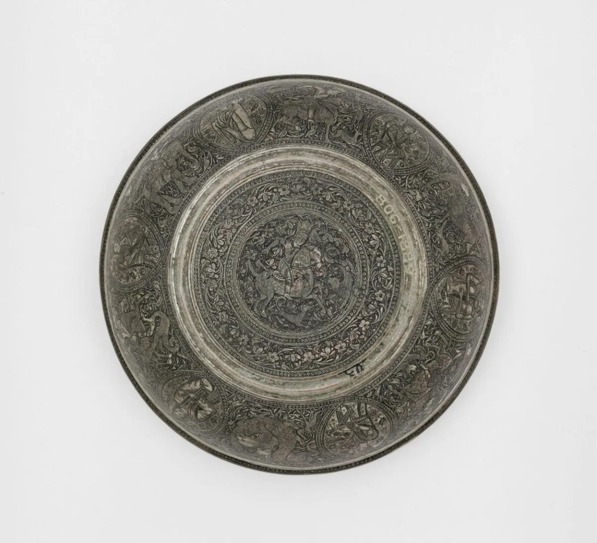 Bowl — تصویر رکورد موزهٔ ویکتوریا و آلبرت