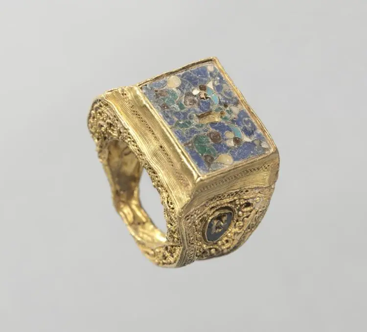 Ring — تصویر رکورد موزهٔ هنر کلیولند (دسترسی آزاد)