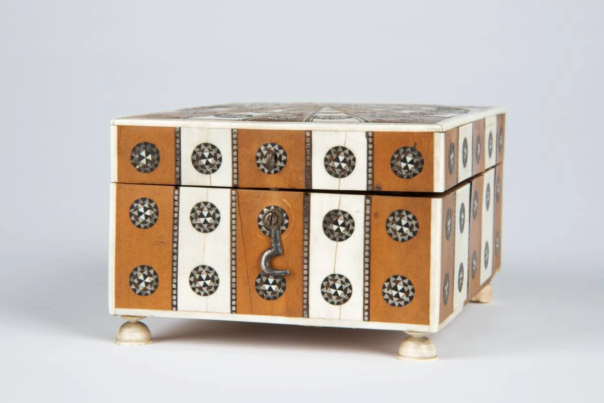 watch box — تصویر رکورد یوروپیانا