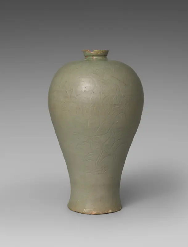 Prunus Vase with Incised Peony Design — تصویر رکورد موزهٔ هنر کلیولند (دسترسی آزاد)