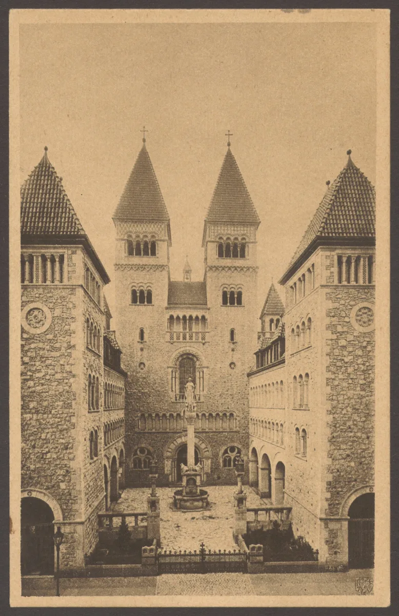 Ansichtskarte Innenhof, "Liebfrauenkirche" — تصویر رکورد یوروپیانا