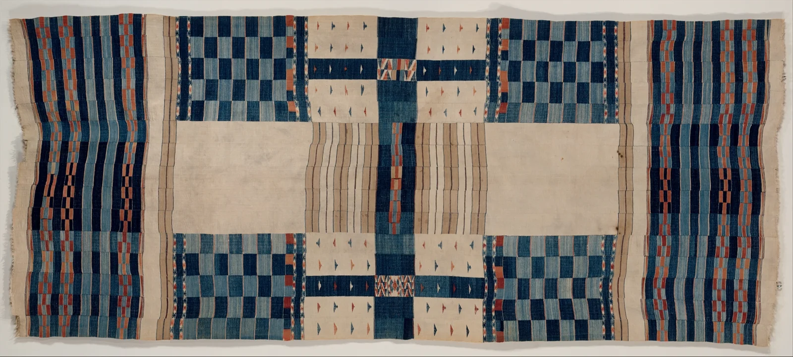 Interior Hanging — تصویر رکورد موزهٔ متروپولیتن (دسترسی آزاد)