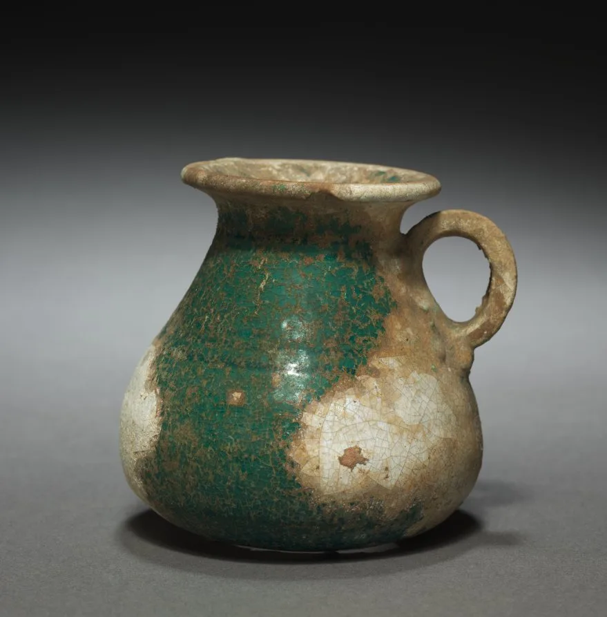 Small Pitcher — تصویر رکورد موزهٔ هنر کلیولند (دسترسی آزاد)