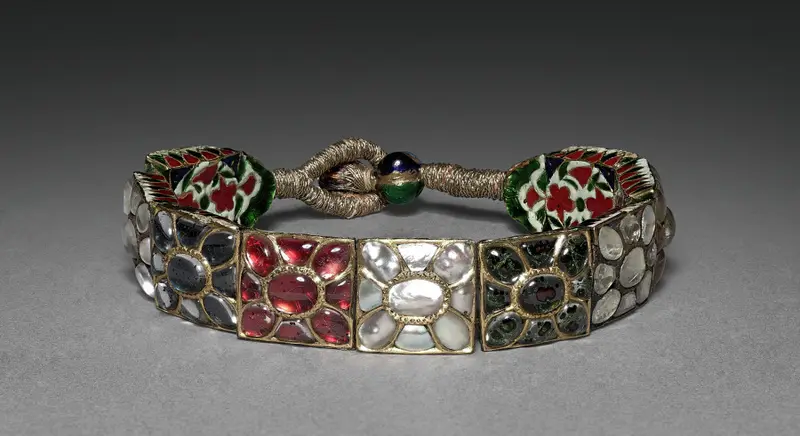 Armlet — تصویر رکورد موزهٔ هنر کلیولند (دسترسی آزاد)