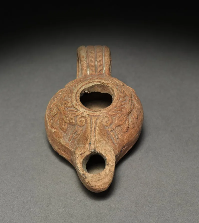 Lamp — تصویر رکورد موزهٔ هنر کلیولند (دسترسی آزاد)