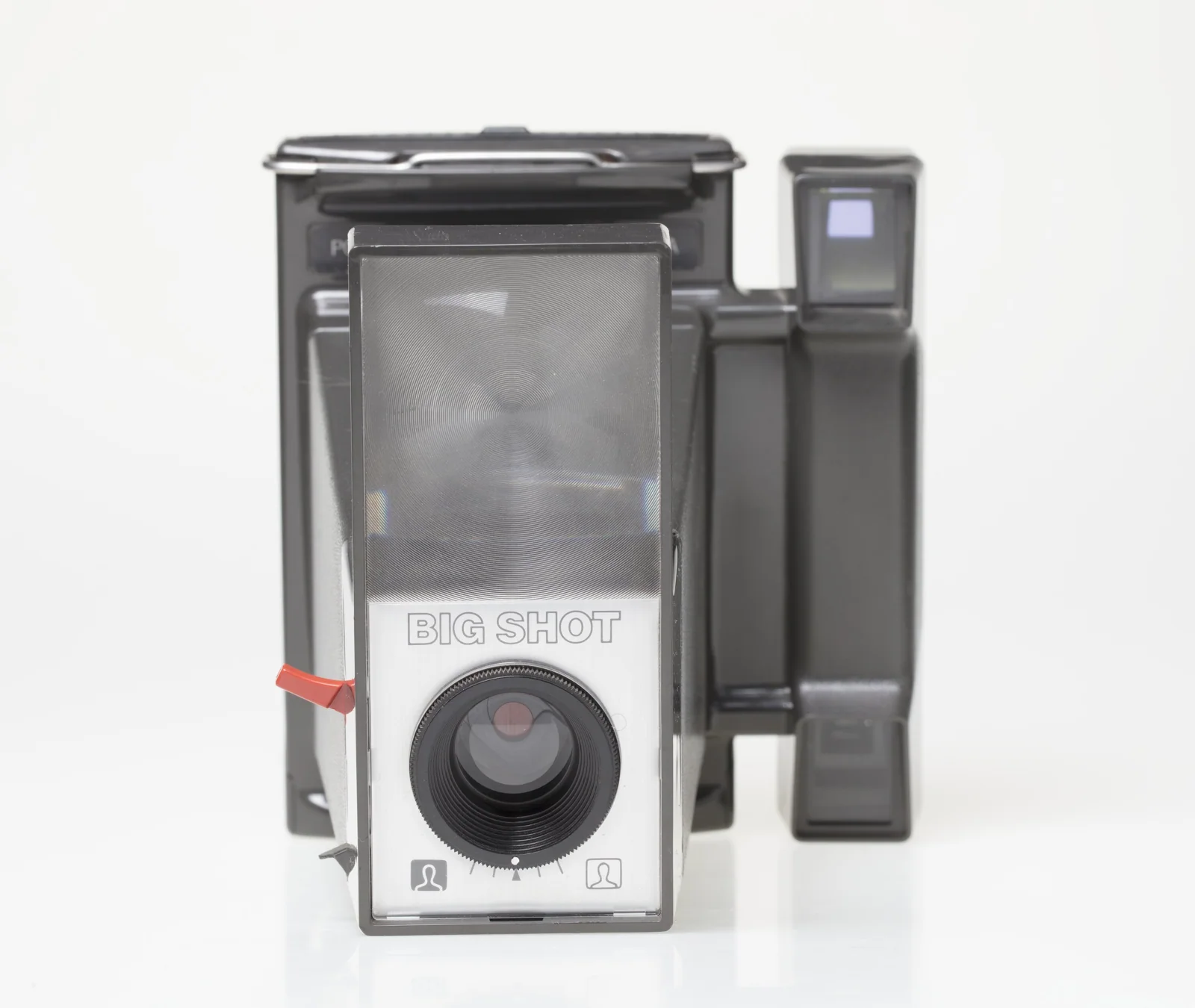 دوربین عکاسی - Polaroid، مدل 'Big Shot'، ایالات متحده آمریکا، ۱۹۷۱-۱۹۷۳ — عکس رکورد موزههای ویکتوریا (استرالیا)
