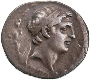 روی نمونهٔ موزه‌ای 1950.129.6 از این تیپ