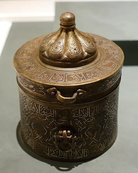 فلزکاری خراسان با ترصیع نقره