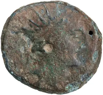 روی نمونهٔ موزه‌ای 1992.54.1350 از این تیپ