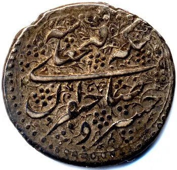 روی نمونهٔ موزه‌ای 1936.105.144 از این تیپ