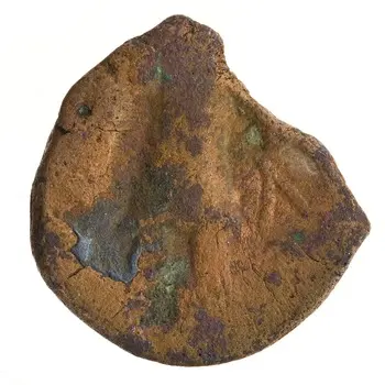 روی نمونهٔ موزه‌ای 1997.66.7095 از این تیپ