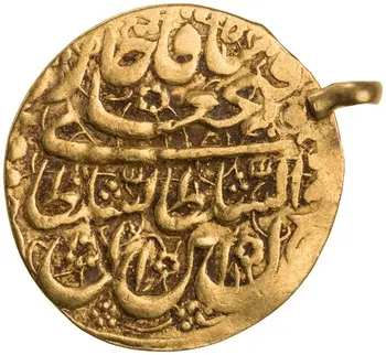 روی نمونهٔ موزه‌ای 1922.211.890 از این تیپ