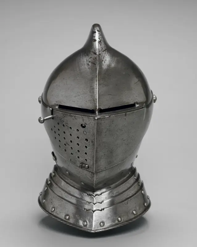 Helmet — تصویر رکورد موزهٔ هنر کلیولند (دسترسی آزاد)