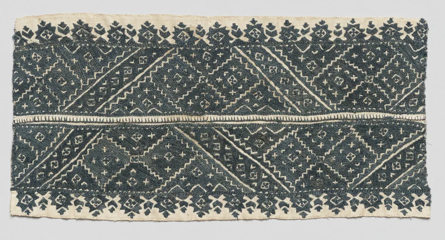 Fragment of a furnishing textile — تصویر رکورد موزهٔ هنر کلیولند (دسترسی آزاد)