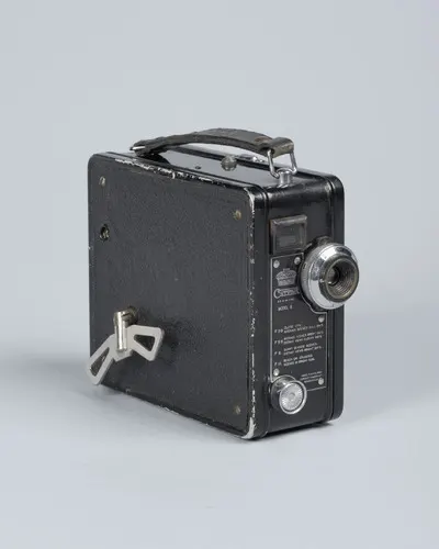 Projector - FILMCAMERA Coronet Camera CO - GB — تصویر رکورد یوروپیانا