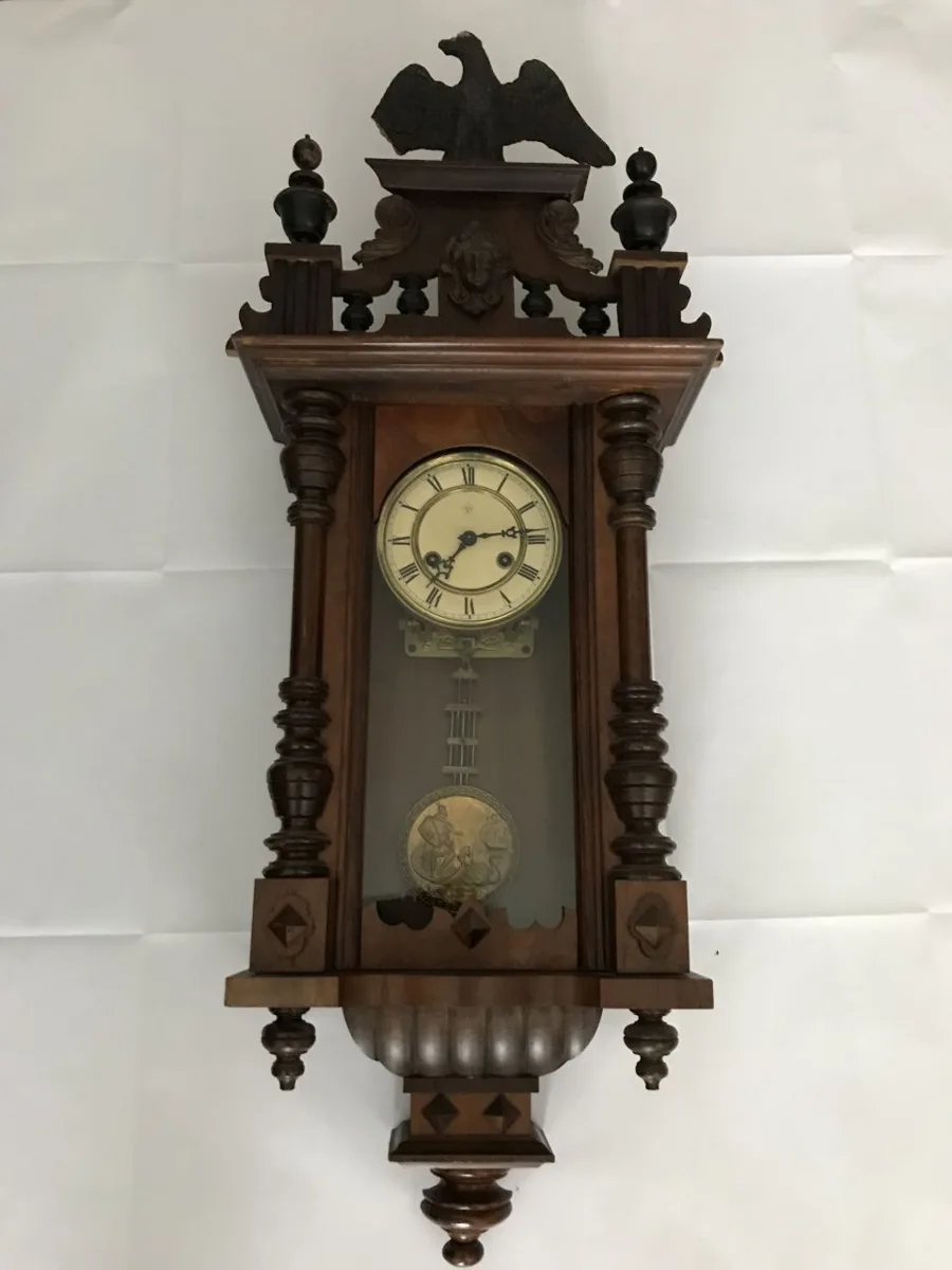 Antike Wanduhr "Junghans" — تصویر رکورد یوروپیانا