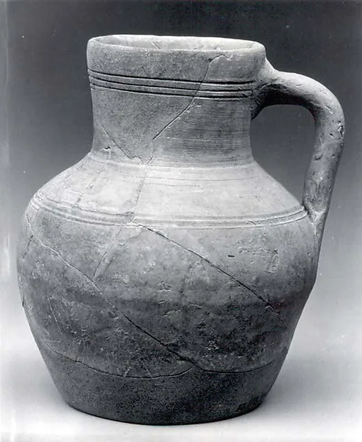 Jug with handle — تصویر رکورد موزهٔ متروپولیتن (دسترسی آزاد)